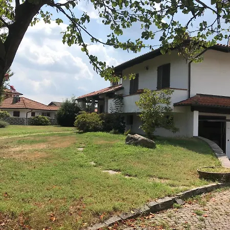 A Casa Bed and Breakfast Cerrione