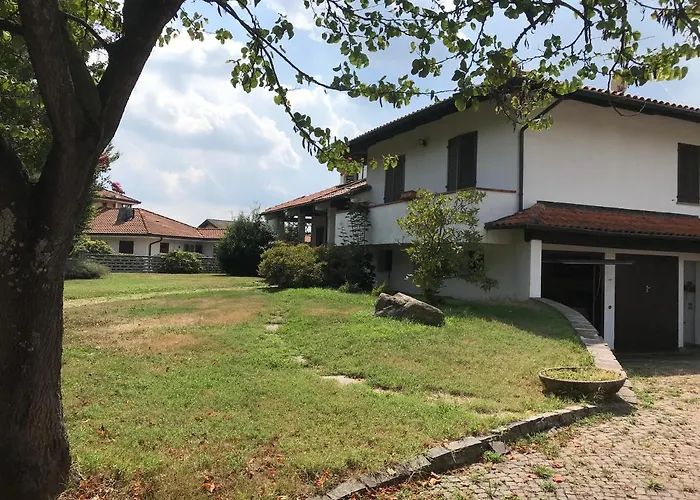 A Casa Oda ve Kahvaltı Cerrione